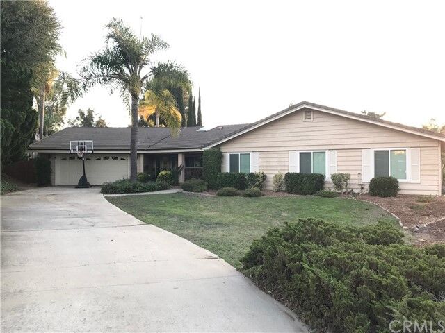 Property Photo:  13865 Sagewood Drive  CA 92064 