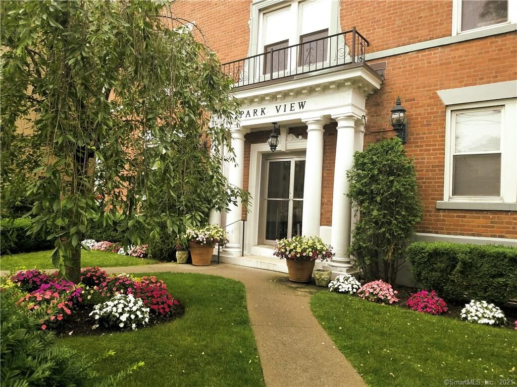 Property Photo:  53 Prospect 607  CT 06901 