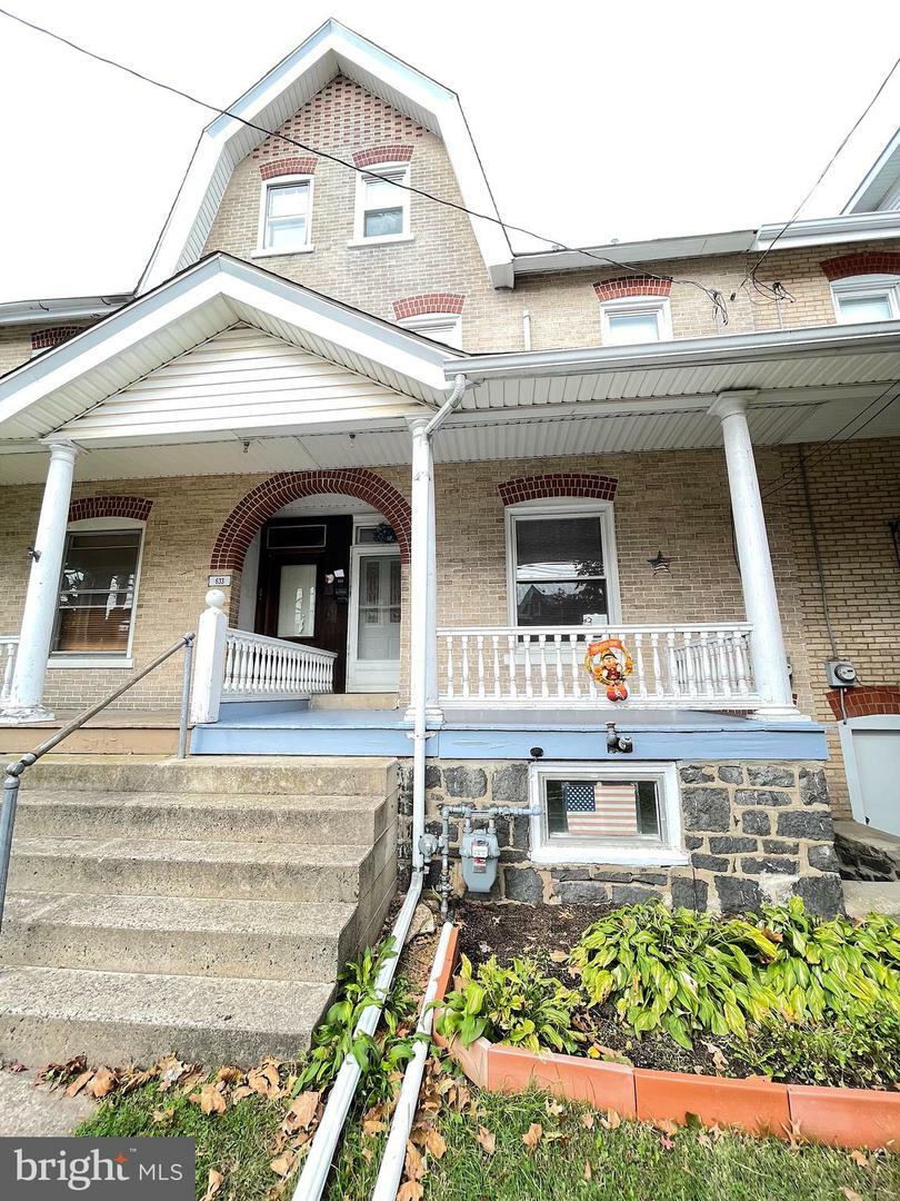 Property Photo:  631 Juniper Street  PA 18951 