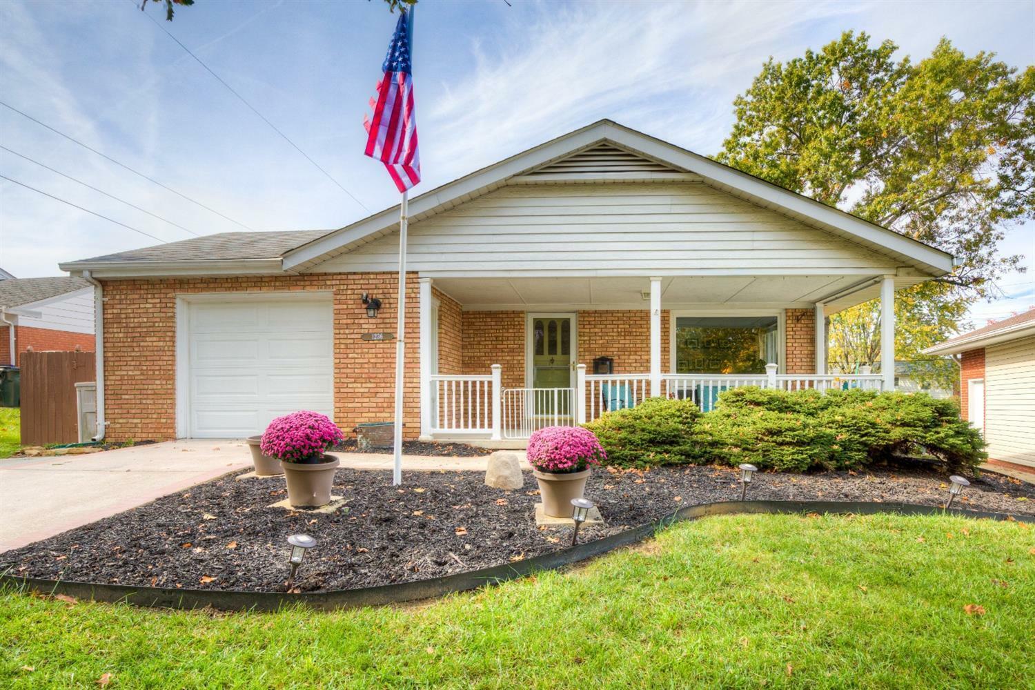 Property Photo: 1236 Susan Dr OH 45013