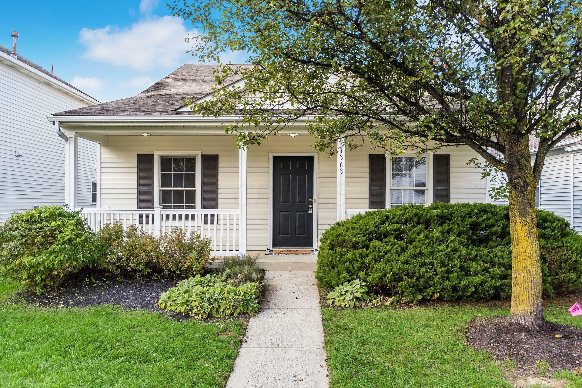 Property Photo: 1363 Phlox Avenue OH 43004