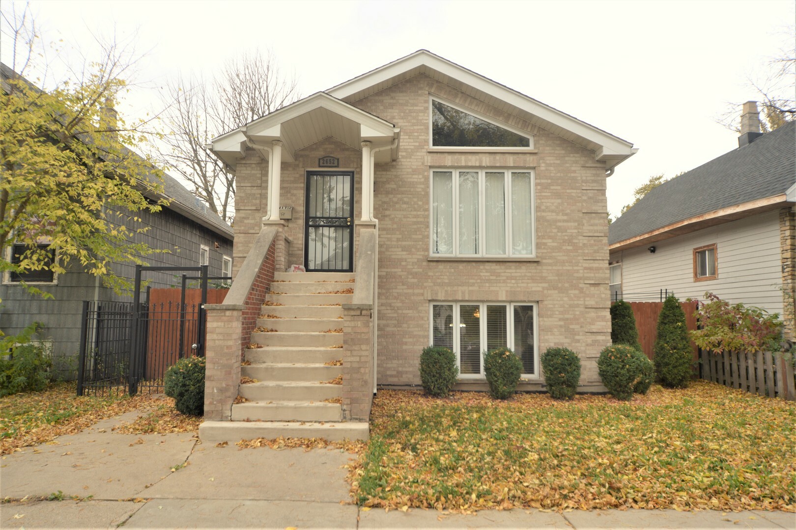 Property Photo: 2652 N Mont Clare Avenue 1 IL 60707