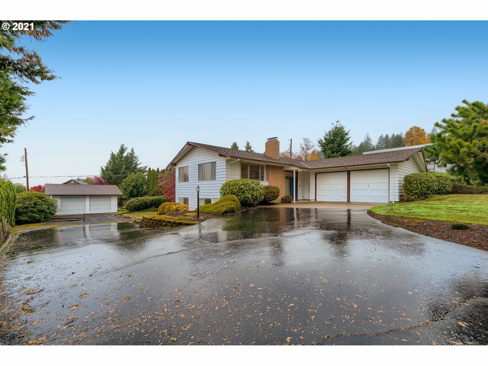 616 Meadow View Rd  Forest Grove OR 97116 photo