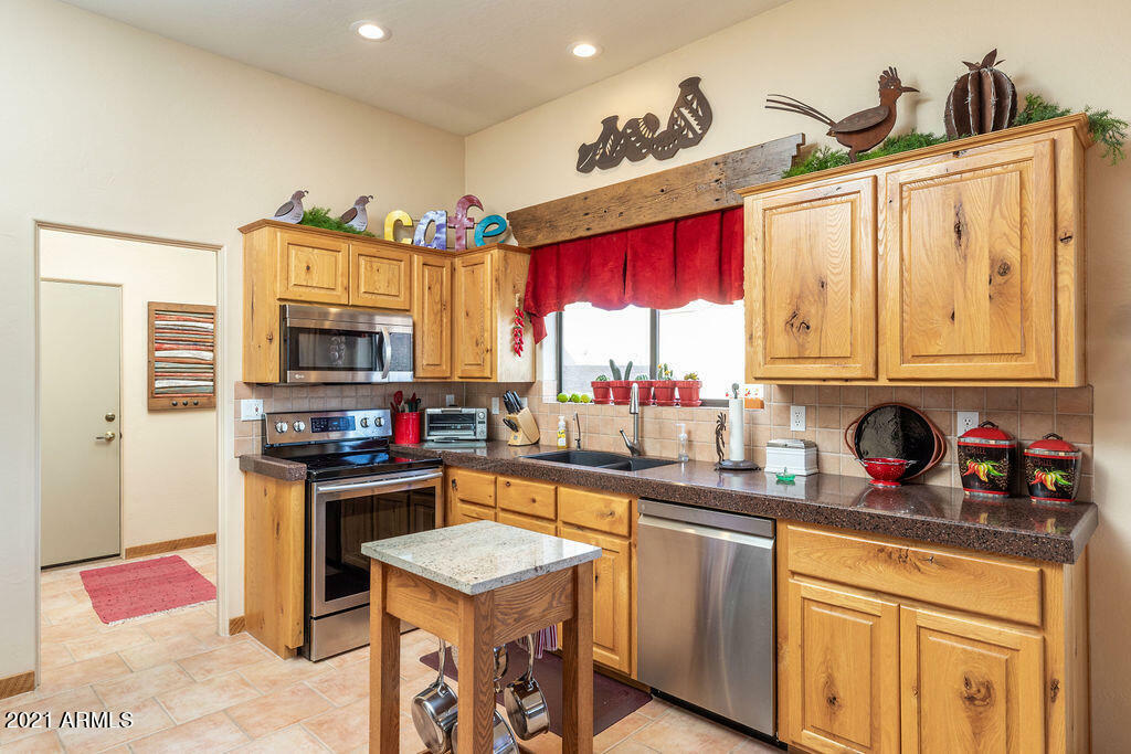 Property Photo:  4795 S Pay Dirt Drive  AZ 85118 