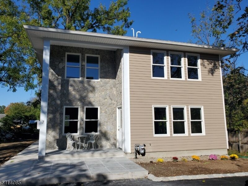 Property Photo: 7 Mann Pl NJ 07420