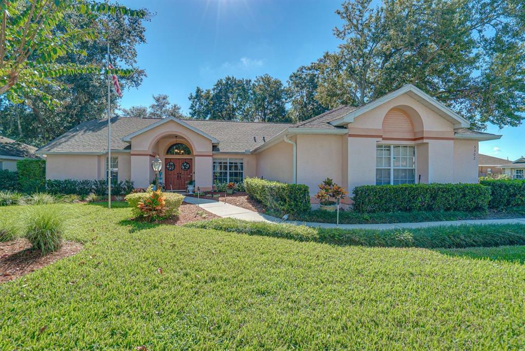 Property Photo:  3302 Milton Place  FL 33566 