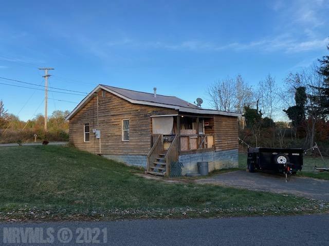 Property Photo:  1215 Moose Drive  VA 24073 