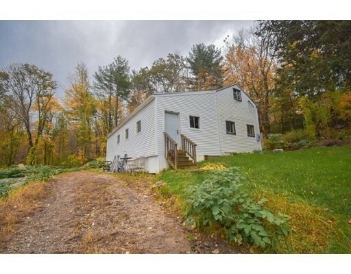 Property Photo: 307 Breckenridge St MA 01069
