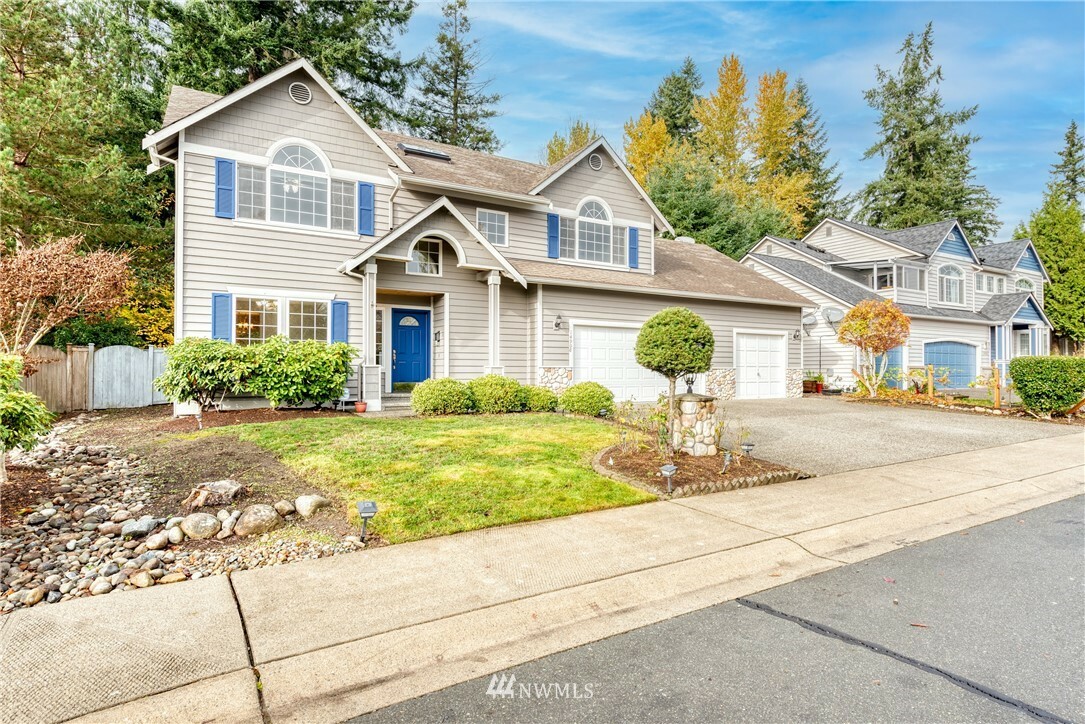 Property Photo:  14908 23rd Place W  WA 98087 