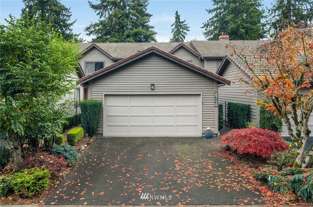 Property Photo:  16964 65th Lane NE  WA 98028 