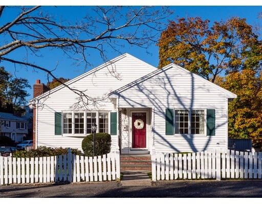 Property Photo: 188 Edgemere Rd MA 01904