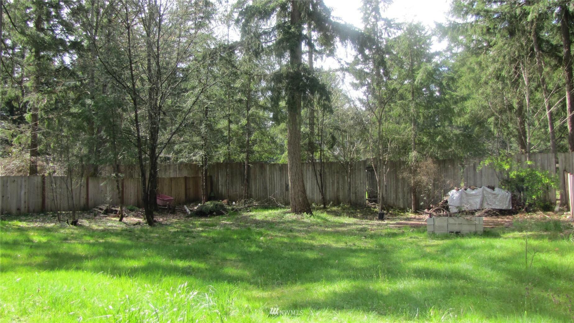 Property Photo:  20416 135th Avenue E 19  WA 98338 