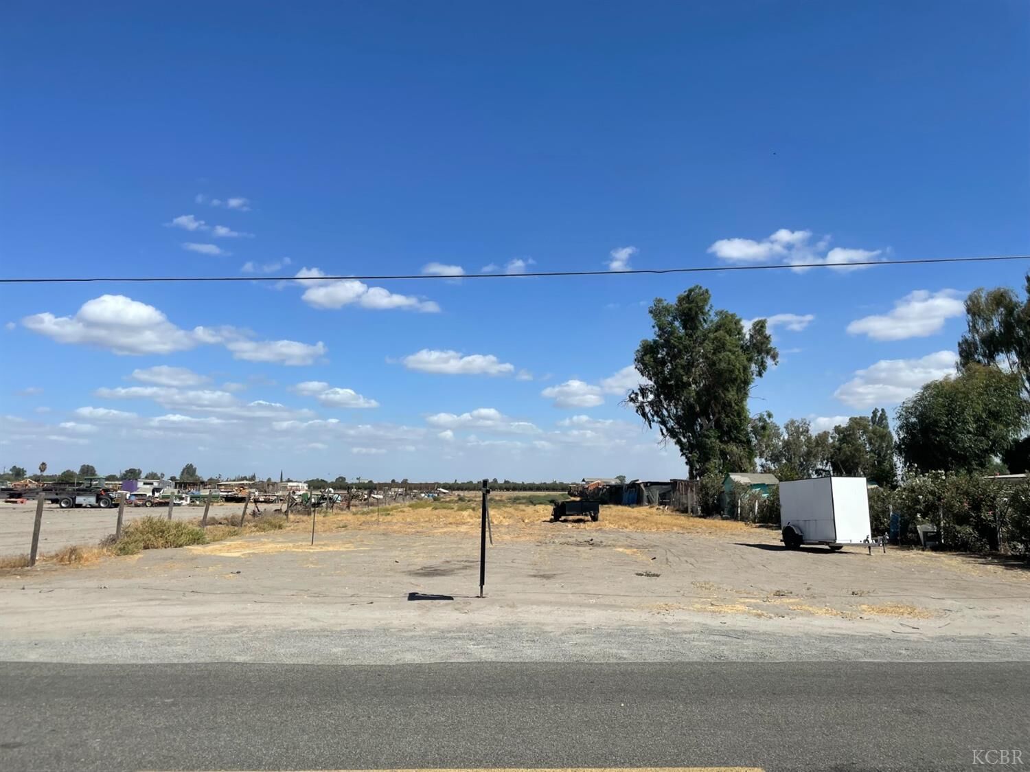 Property Photo:  1629 7th Avenue  CA 93212 