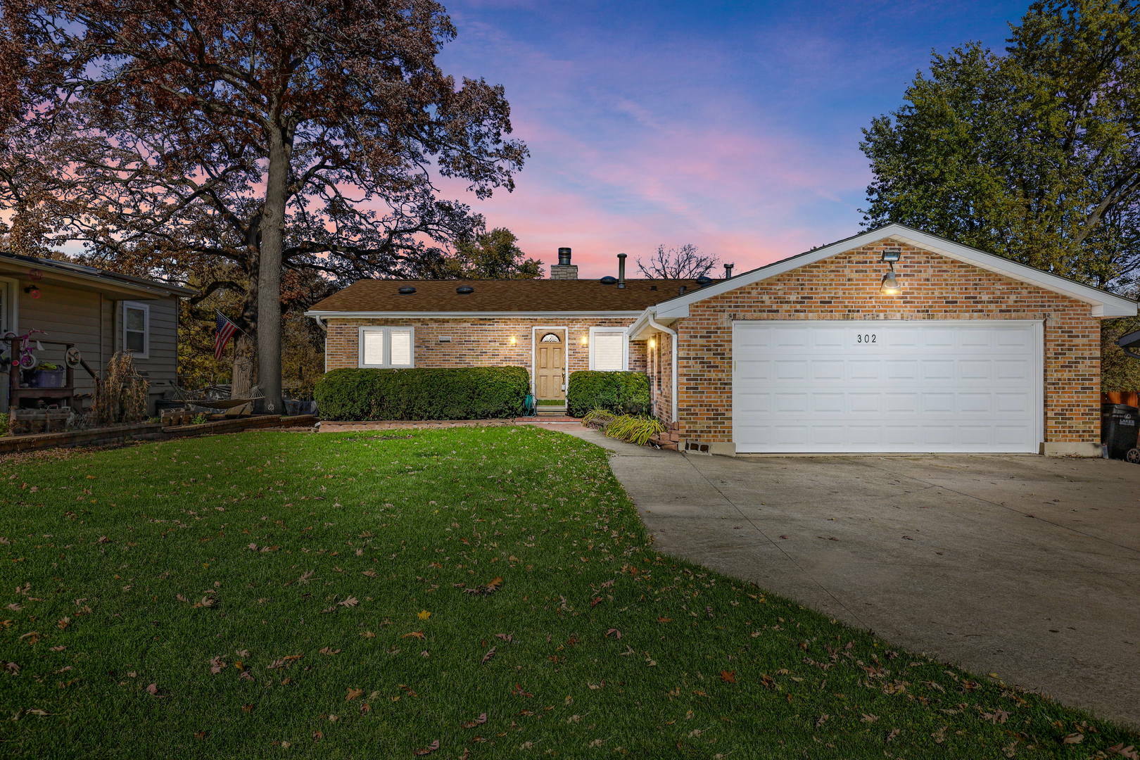 Property Photo:  302 Nippersink Drive  IL 60050 