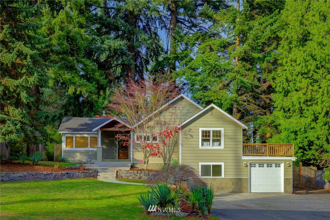 9005 242nd Street SW  Edmonds WA 98026 photo