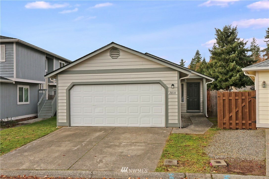 Property Photo:  2814 178th Place NE  WA 98271 