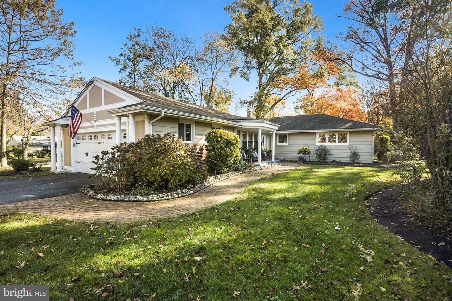 Property Photo: 420 Edgemoor Drive NJ 08057