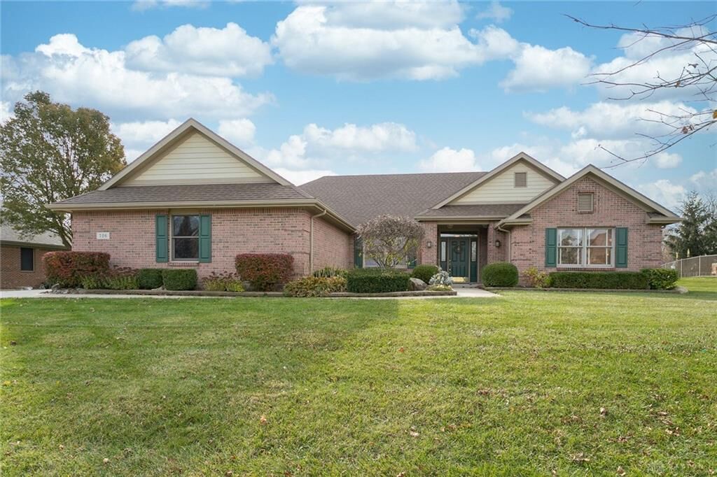 Property Photo: 726 Brookmere Avenue OH 45371