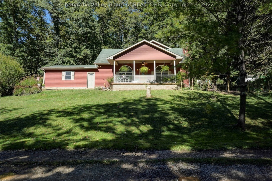 Property Photo: 9 Wyman Drive WV 25312