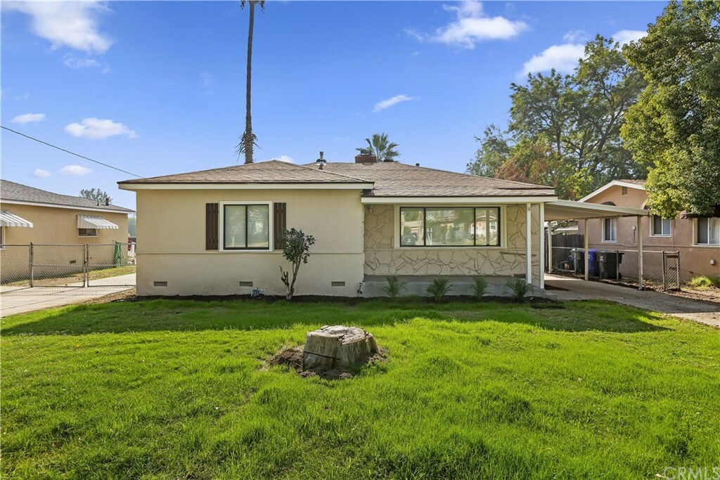 Property Photo:  333 E 28th Street  CA 92404 