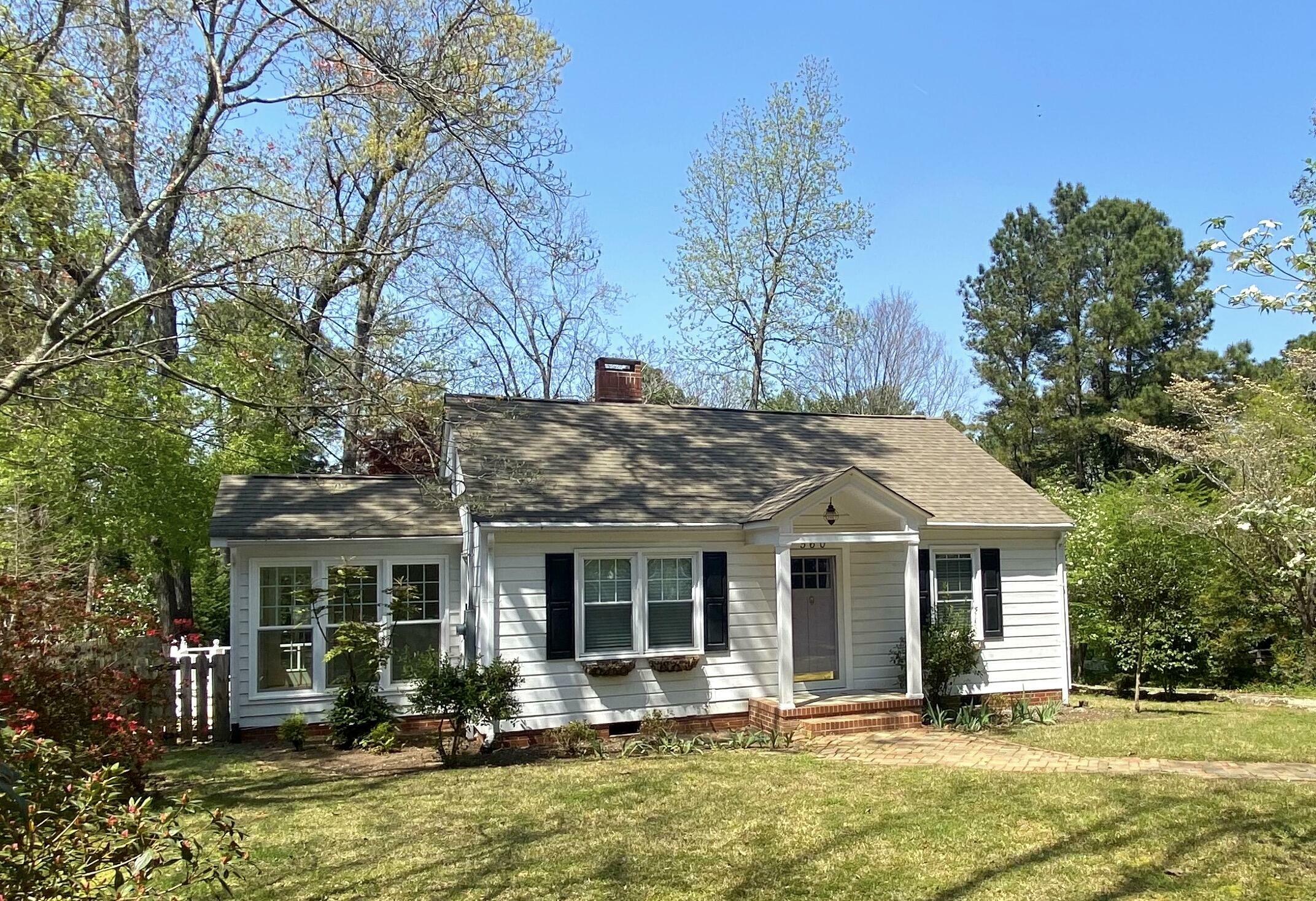 Property Photo:  560 N Ridge Street  NC 28387 