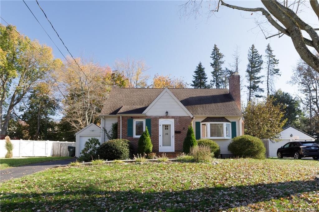 Property Photo:  36 Birchwood Road  CT 06118 