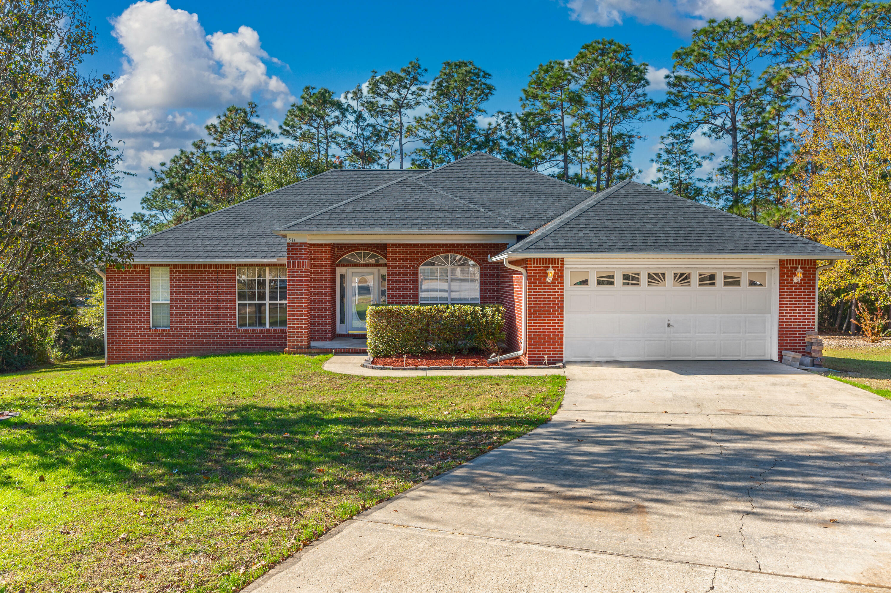 Property Photo:  531 Gallant Fox Lane  FL 32539 