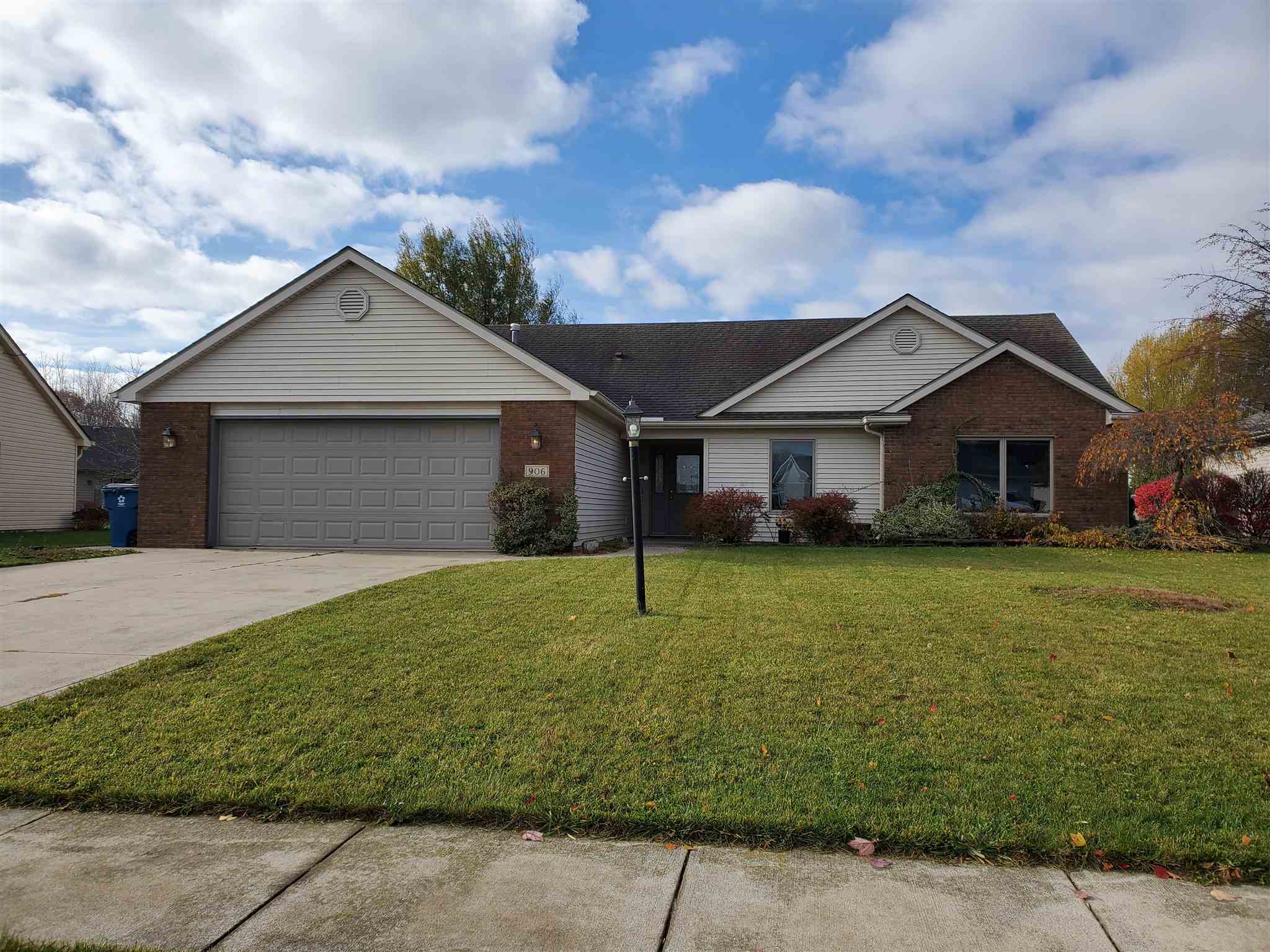 Property Photo:  906 Baer Pass  IN 46738-9650 