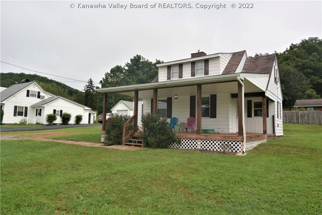 Property Photo: 122 Fir Street WV 25070