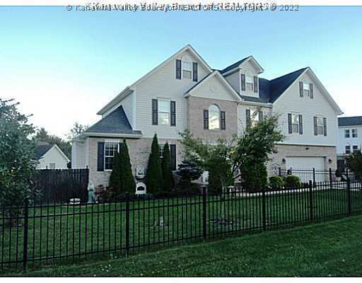 81 Derek Drive  Hurricane WV 25526 photo