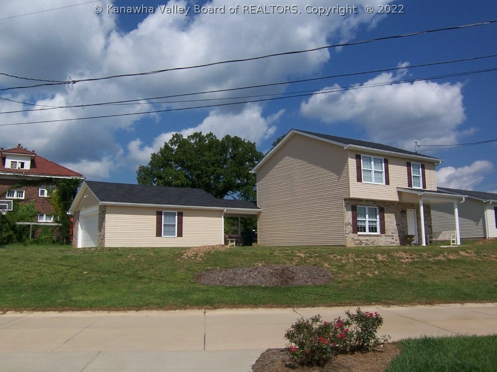 Property Photo: 3030 Victorian Place WV 25526