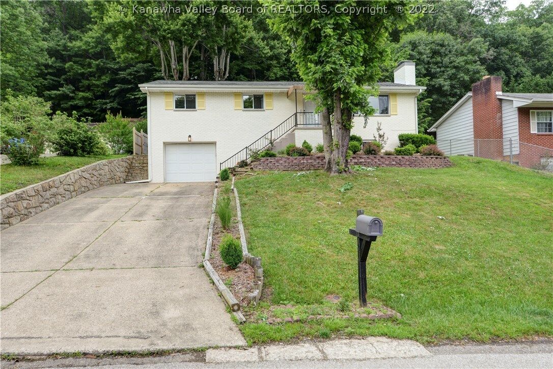 Property Photo:  1218 Paula Road  WV 25314 
