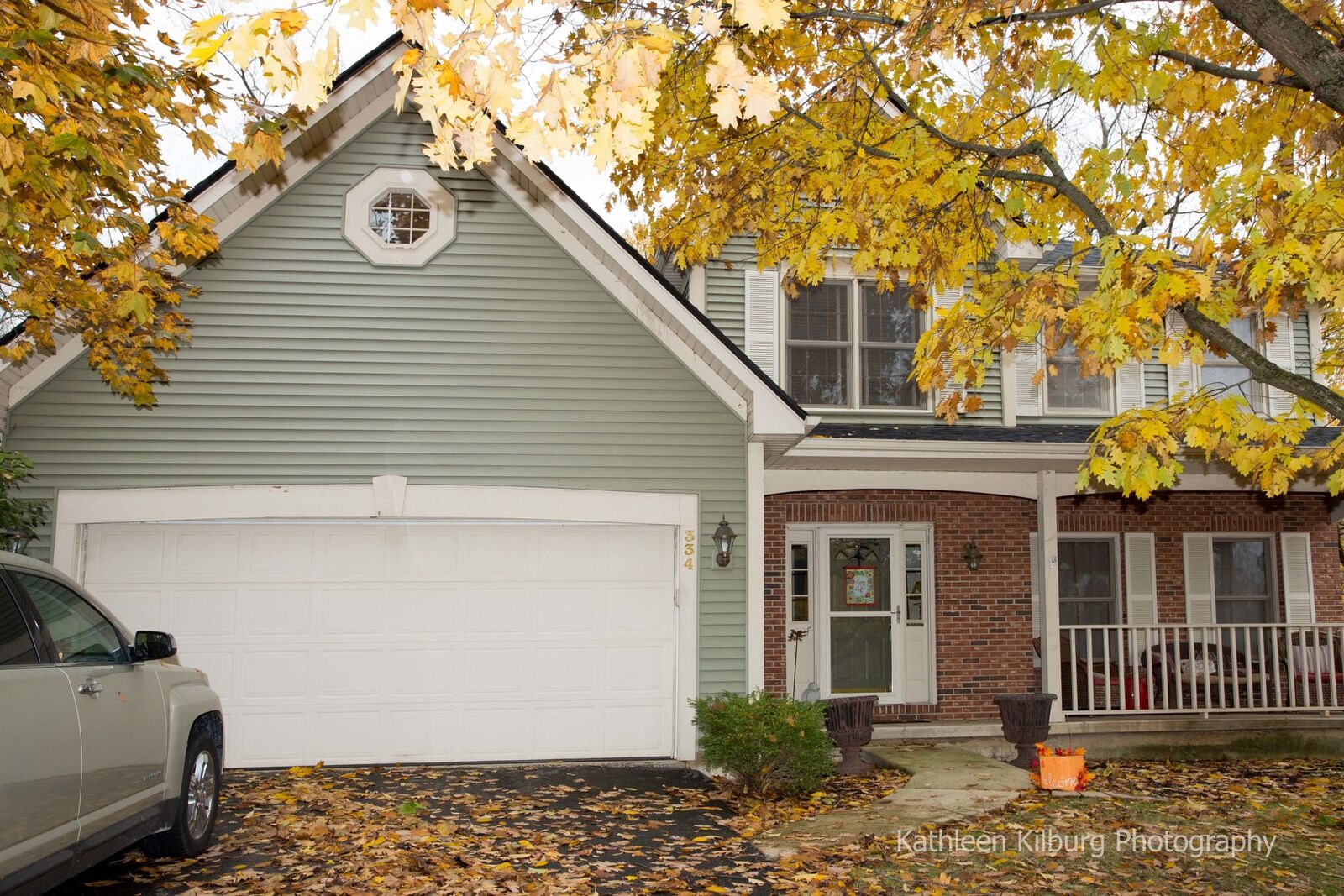 Property Photo: 334 Manchester Avenue IL 60510