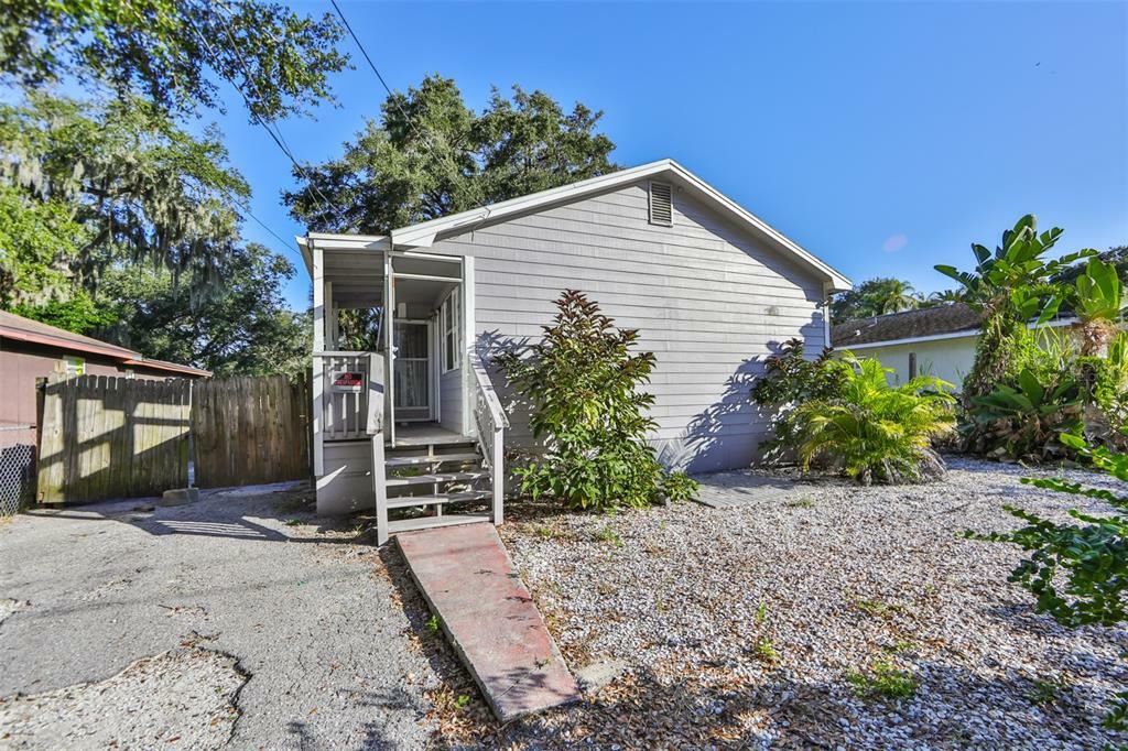 Property Photo:  1645 24th Street  FL 34234 