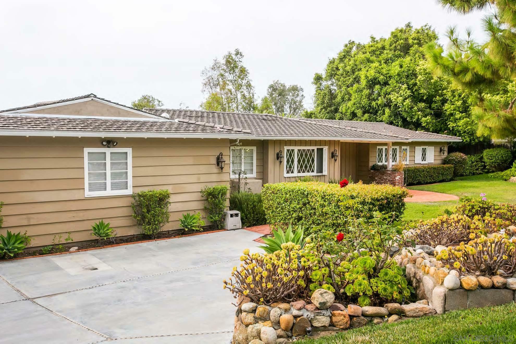 Property Photo:  5742 Loma Verde Drive  CA 92067 