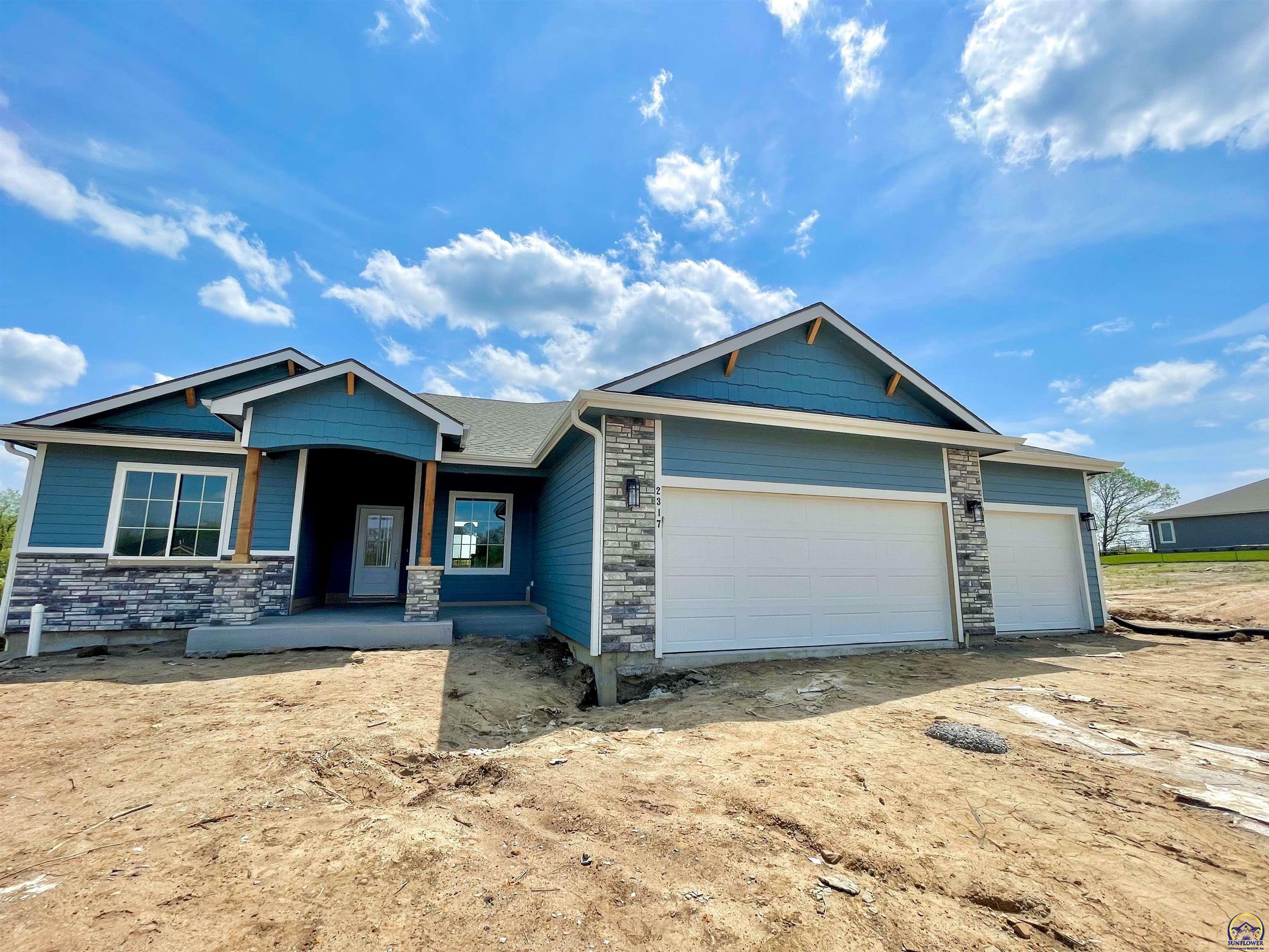 Property Photo:  2317 NW 49th Ter  KS 66618 