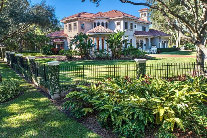 Property Photo: 602 Guisando De Avila FL 33613