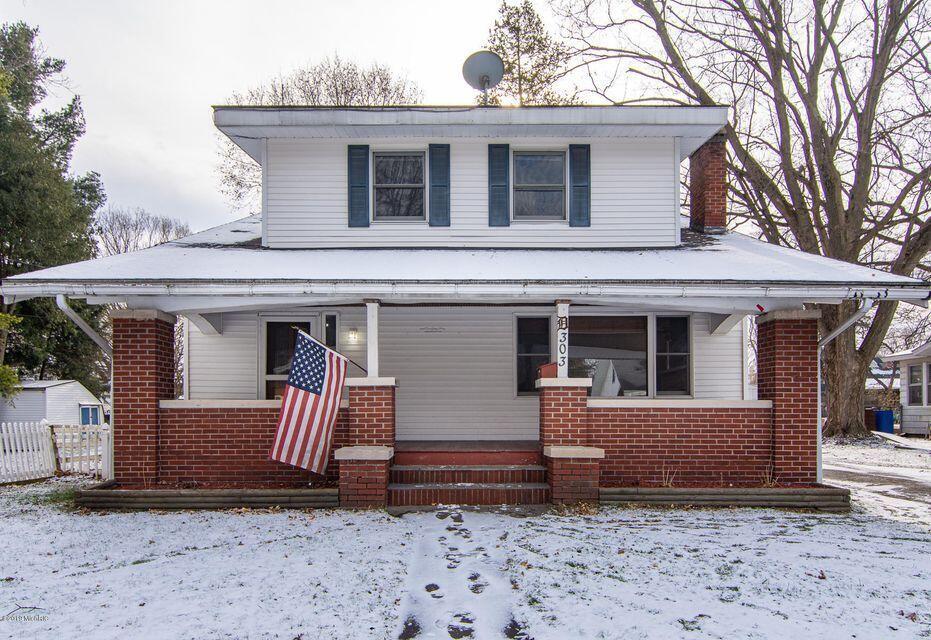 Property Photo: 303 W 3rd Street MI 49107