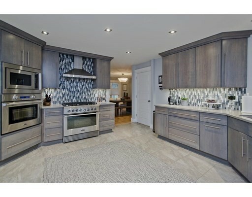 Property Photo: 102 Lindenridge Rd MA 01002