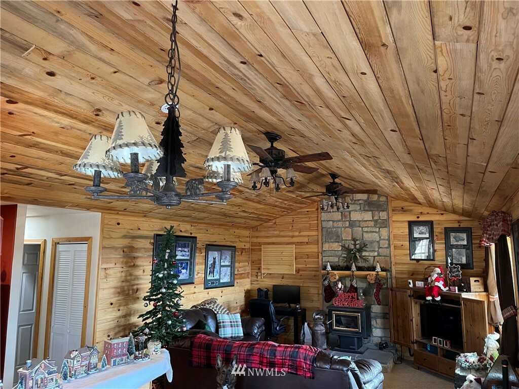 Property Photo:  17592 Badger Mountian Road  WA 98802 