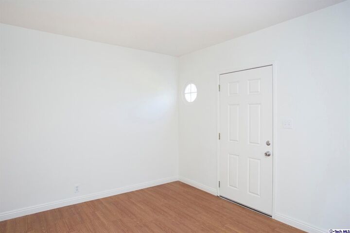 Property Photo:  15224 La Maida Street  CA 91403 