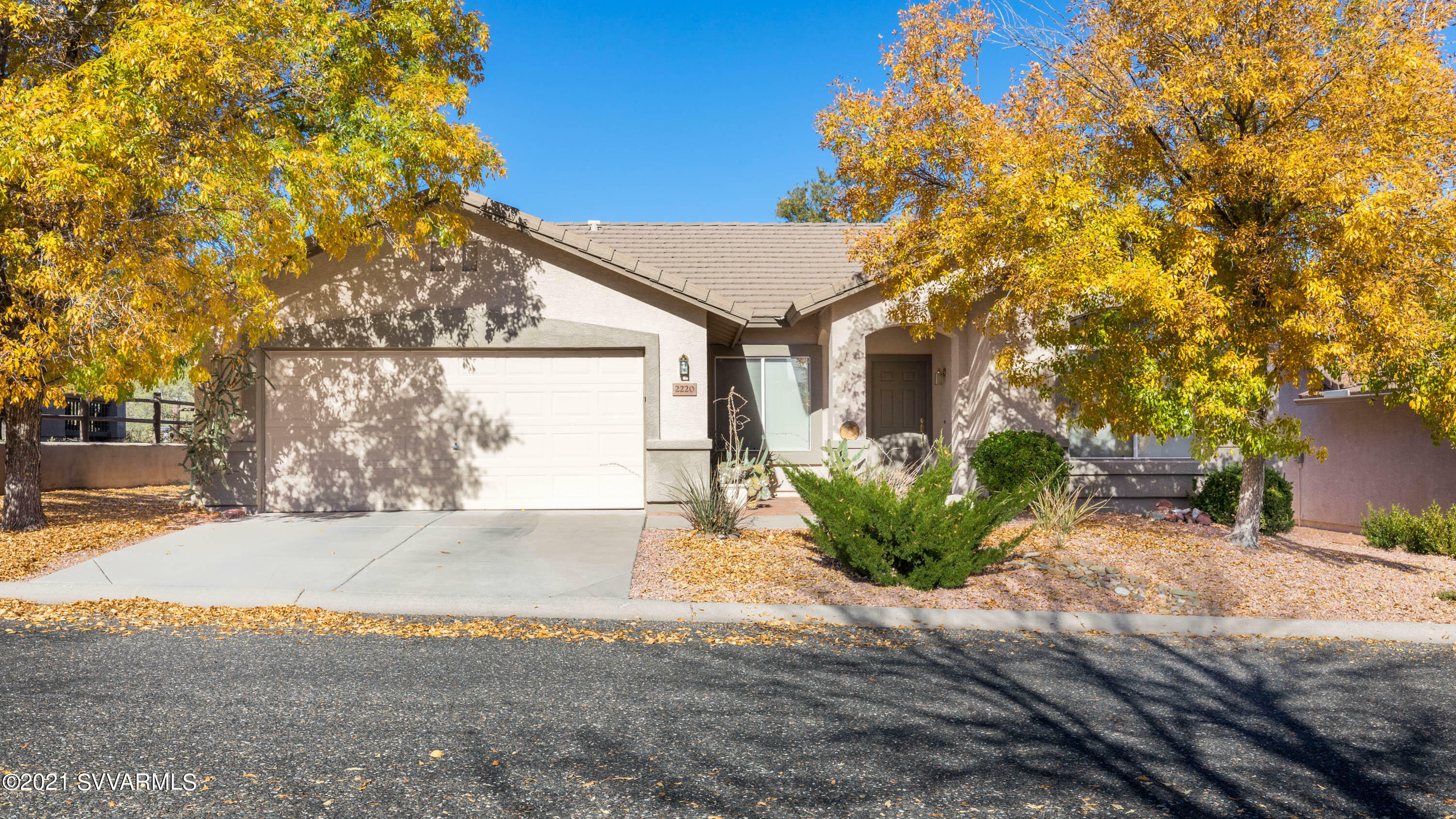 Property Photo:  2220 W Trail Blazer Drive  AZ 86326 