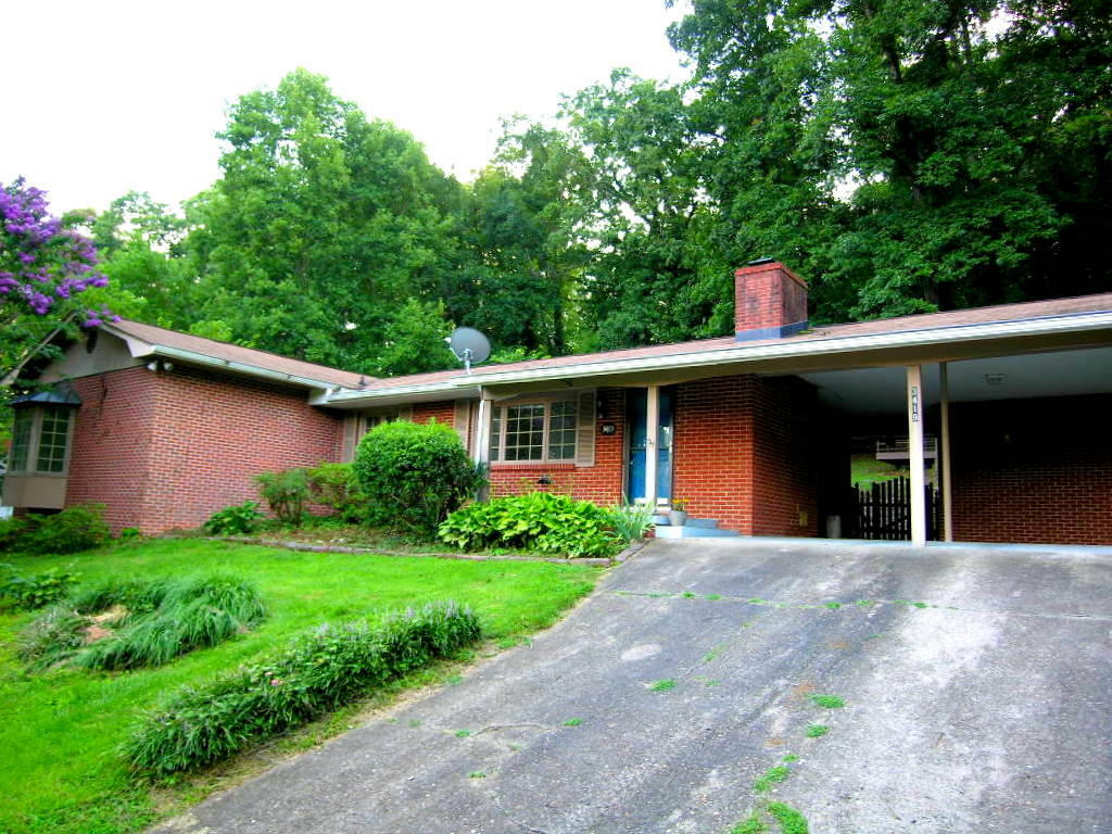 Property Photo:  3419 Peachwood Rd  TN 37921 