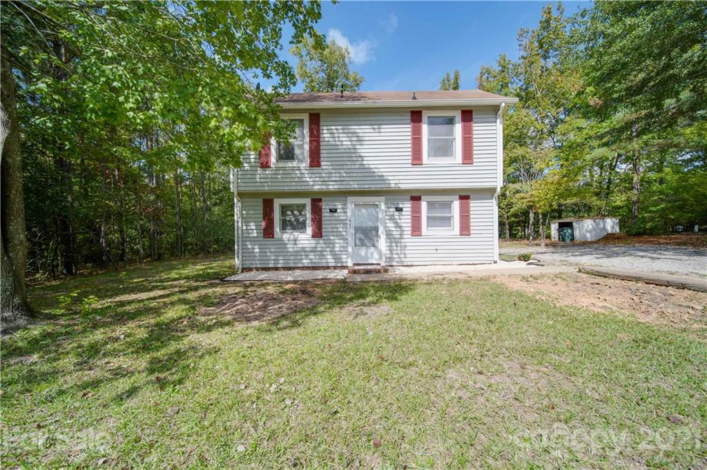 Property Photo:  605 Burns Street  NC 28170 