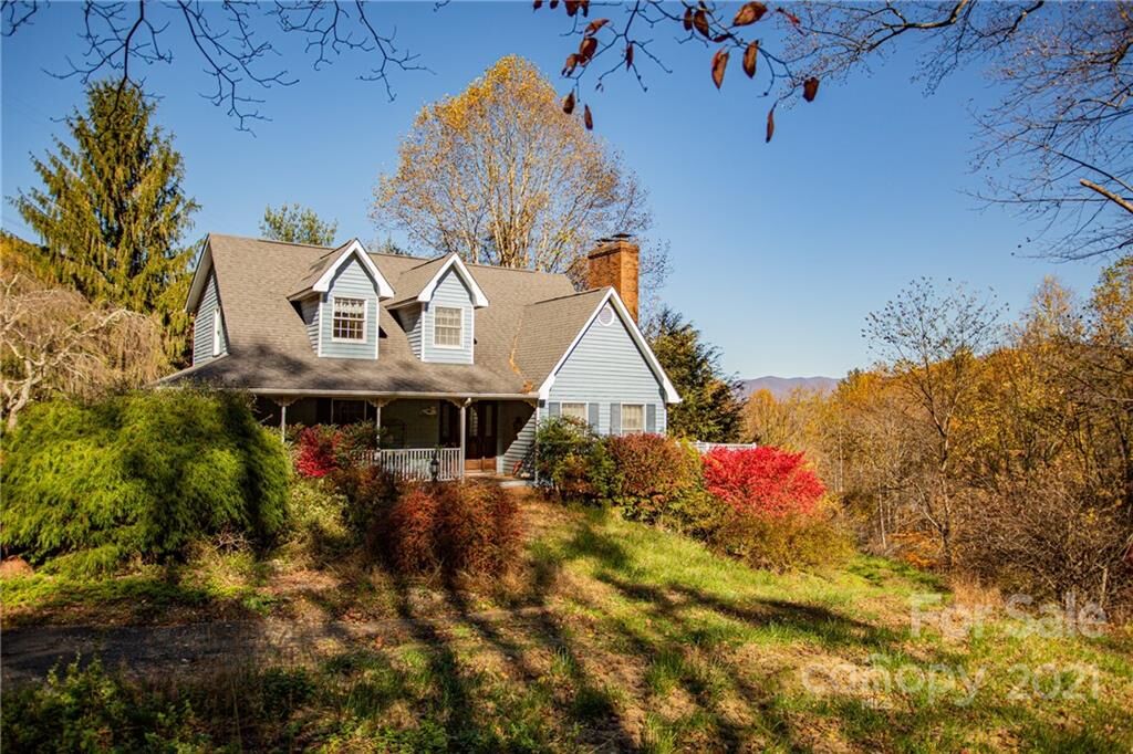 Property Photo: 92 Rose Hill Road NC 28803