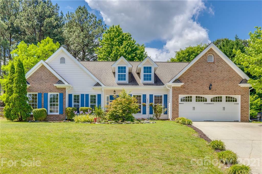 305 Savannah Lane  Fort Mill SC 29708 photo