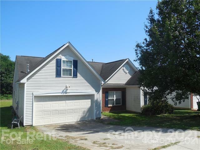 Property Photo:  2925 Brahman Meadows Lane  NC 28273 