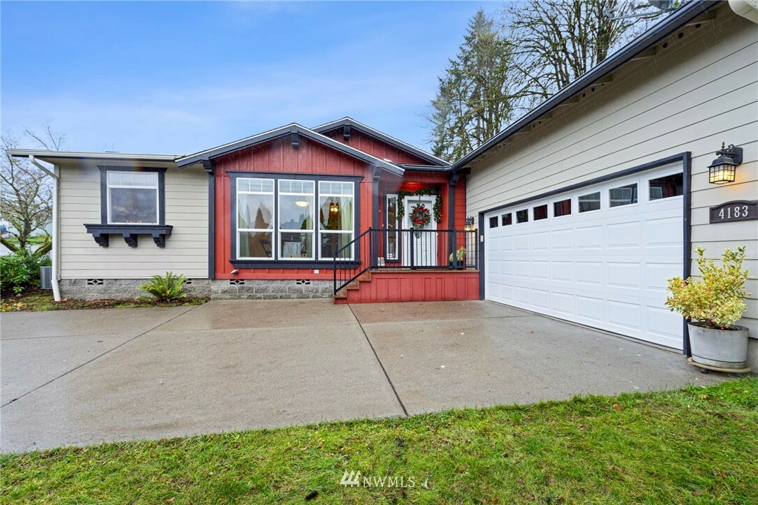 Property Photo:  4183 Klahowya Lane SW  WA 98512 