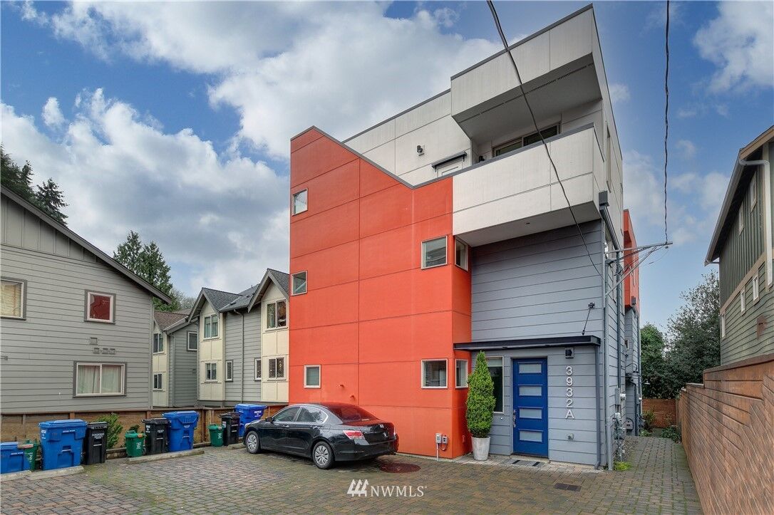 Property Photo: 3932 S Brandon Street A WA 98118