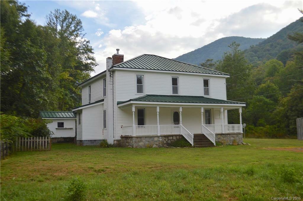 Property Photo: 399 Caldwell Drive NC 28751